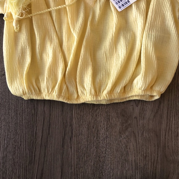 NWT Cute XS Yellow Cropped Top H&M - Picture 3 of 4